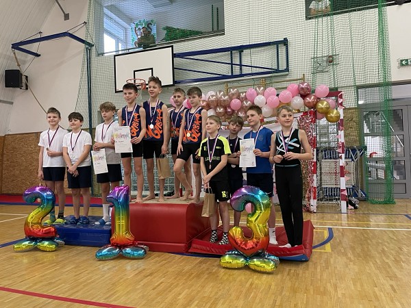 Závody ve sportovní gymnastice